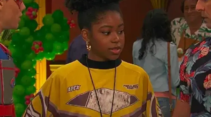 Giovonnie Samuels in a tv show called henry danger